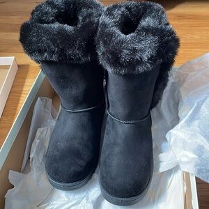 SO ABIGAIL BLACK BOOTS